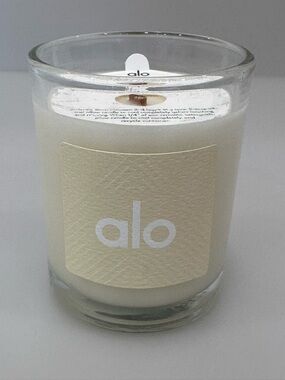 NEW ALO Signature Candle in BOX